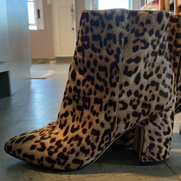 Sam Edelman Animal Print Leopard Cheetah Chunky Heel Boots 8.5 - Picture 2 of 6